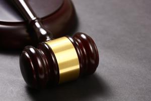 最高检：对小摊小贩、小微企业处以高额罚款不符合法律精神